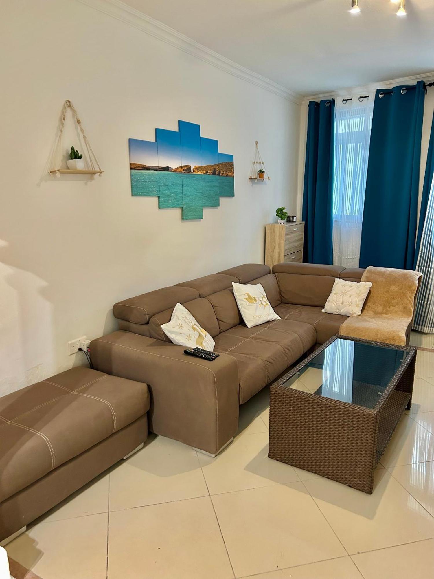 Beach Front 3-Bedroom Holiday Home Mellieħa Exterior foto